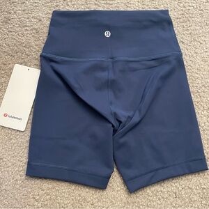 NWT lululemon wunder train high rise short 6” size 4 in mineral blue